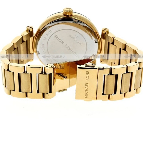 Michael Kors Skylar Gold Ladies Watch - Picture 12 of 13
